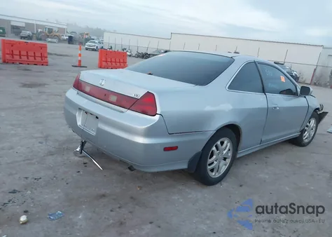 2002 Honda Accord 3.0 Ex из США, поврежденный, VIN 1HGCG22502A015349